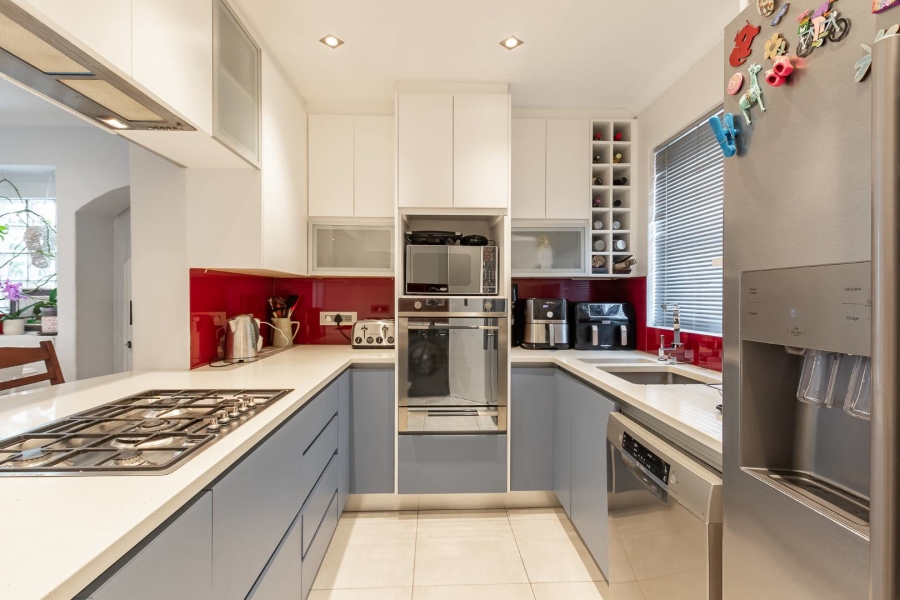 3 Bedroom Property for Sale in Tokai Western Cape